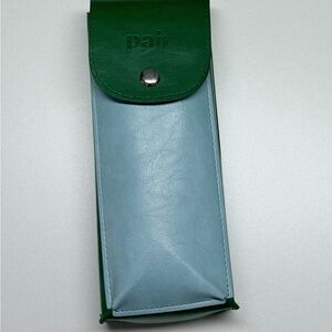 Pair Green and Blue Pocket Case